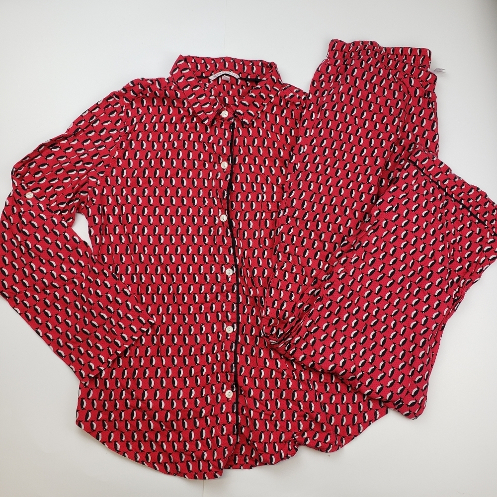 Victoria's Secret Pink Penguin Print Pajama Set